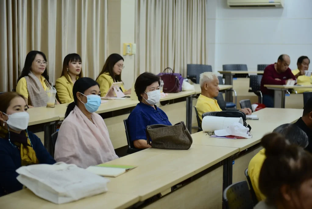 04 ‘นิด้า’ จัดอบรม “การพัฒนาเพื่อสร้างคุณค่าที่แตกต่าง” สู่การยกระดับวิสาหกิจชุมชนสีคิ้วอย่างยั่งยืน