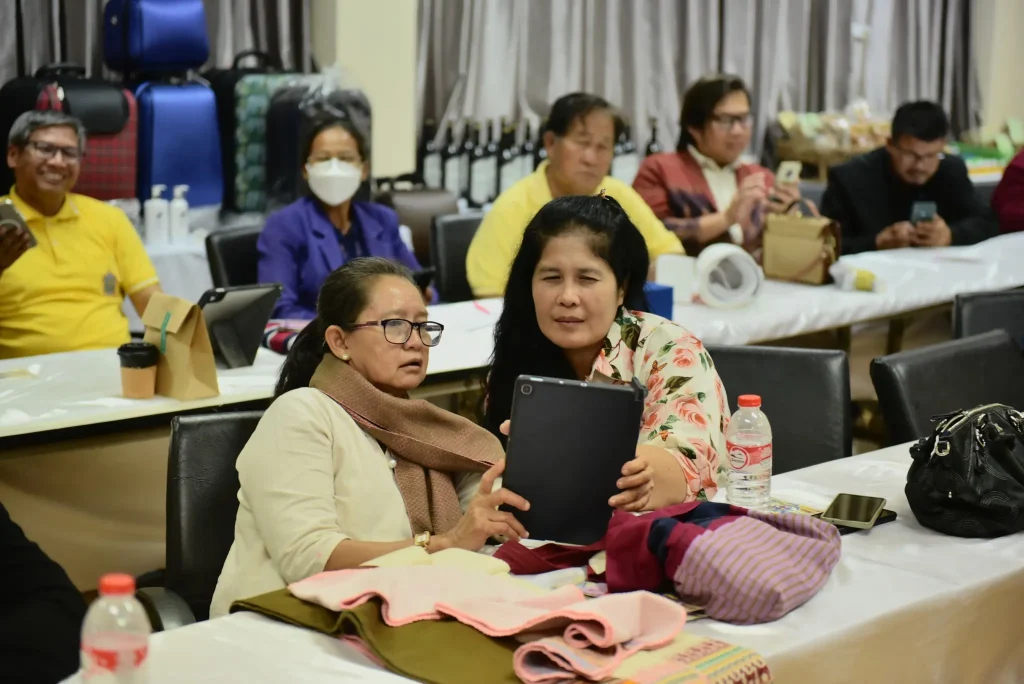 09 ‘นิด้า’ จัดอบรม “การพัฒนาเพื่อสร้างคุณค่าที่แตกต่าง” สู่การยกระดับวิสาหกิจชุมชนสีคิ้วอย่างยั่งยืน