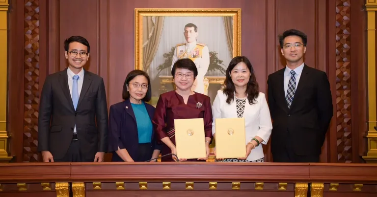 MoU Signing Ceremony between the National Institute of Development Administration (NIDA) and Peng Shen Technology (Thailand) Co.,Ltd.