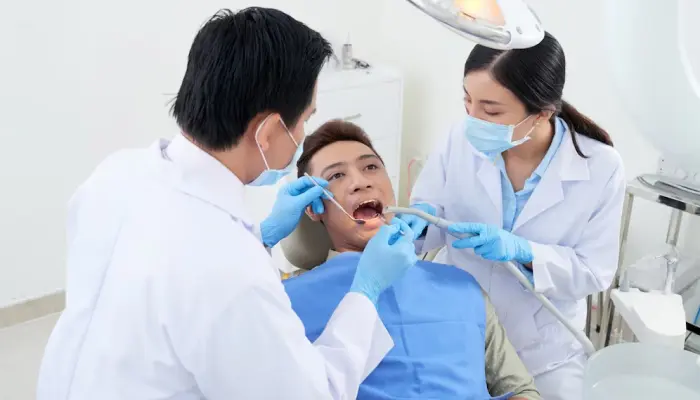 Moral Hazard and the Demand for Dental Treatment Evidence from a Nationally Representative Survey in Thailand