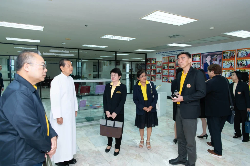 คณะผู้บริหาร ‘นิด้า’ เข้าศึกษาดูงาน ‘ม.อัสสัมชัญ’