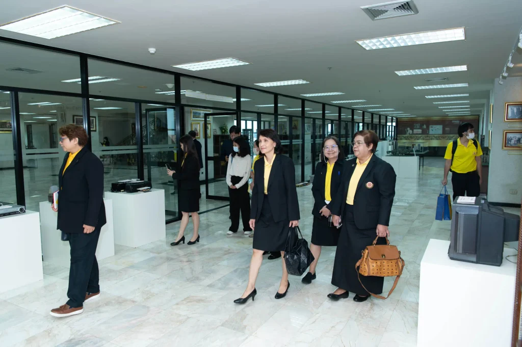 คณะผู้บริหาร ‘นิด้า’ เข้าศึกษาดูงาน ‘ม.อัสสัมชัญ’