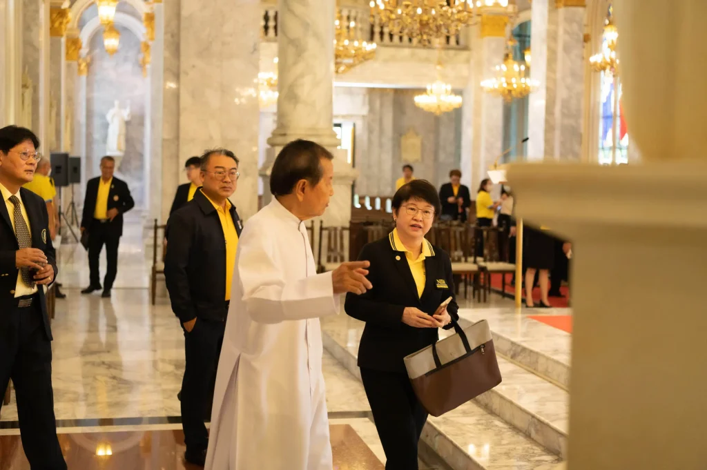 คณะผู้บริหาร ‘นิด้า’ เข้าศึกษาดูงาน ‘ม.อัสสัมชัญ’