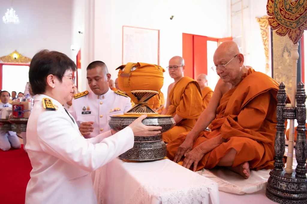 พิธีถวายผ้าพระกฐินพระราชทาน ประจำปี 2567 ณ วัดลุ่ม (พระอารามหลวง) จ.ระยอง