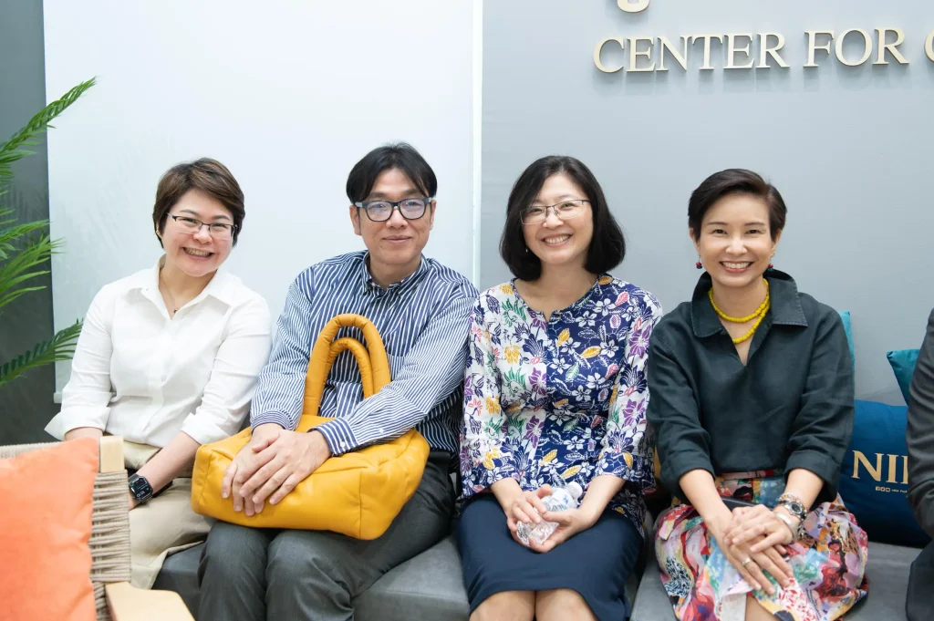 นิด้าเปิดตัว “ศูนย์พัฒนาทุนและสินทรัพย์” อย่างเป็นทางการในบรรยากาศอบอุ่น แขกผู้มีเกียรติ คณาจารย์ – นักศึกษา – ศิษย์เก่า ร่วมแสดงความยินดีอย่างคับคั่ง