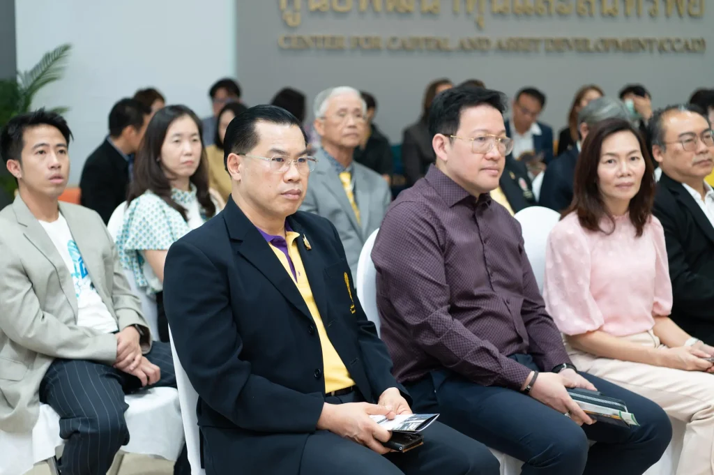 นิด้าเปิดตัว “ศูนย์พัฒนาทุนและสินทรัพย์” อย่างเป็นทางการในบรรยากาศอบอุ่น แขกผู้มีเกียรติ คณาจารย์ – นักศึกษา – ศิษย์เก่า ร่วมแสดงความยินดีอย่างคับคั่ง