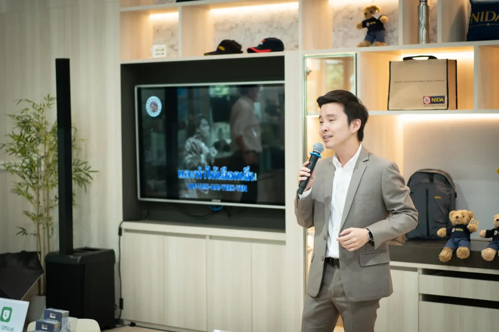 นิด้าเปิดตัว “ศูนย์พัฒนาทุนและสินทรัพย์” อย่างเป็นทางการในบรรยากาศอบอุ่น แขกผู้มีเกียรติ คณาจารย์ – นักศึกษา – ศิษย์เก่า ร่วมแสดงความยินดีอย่างคับคั่ง