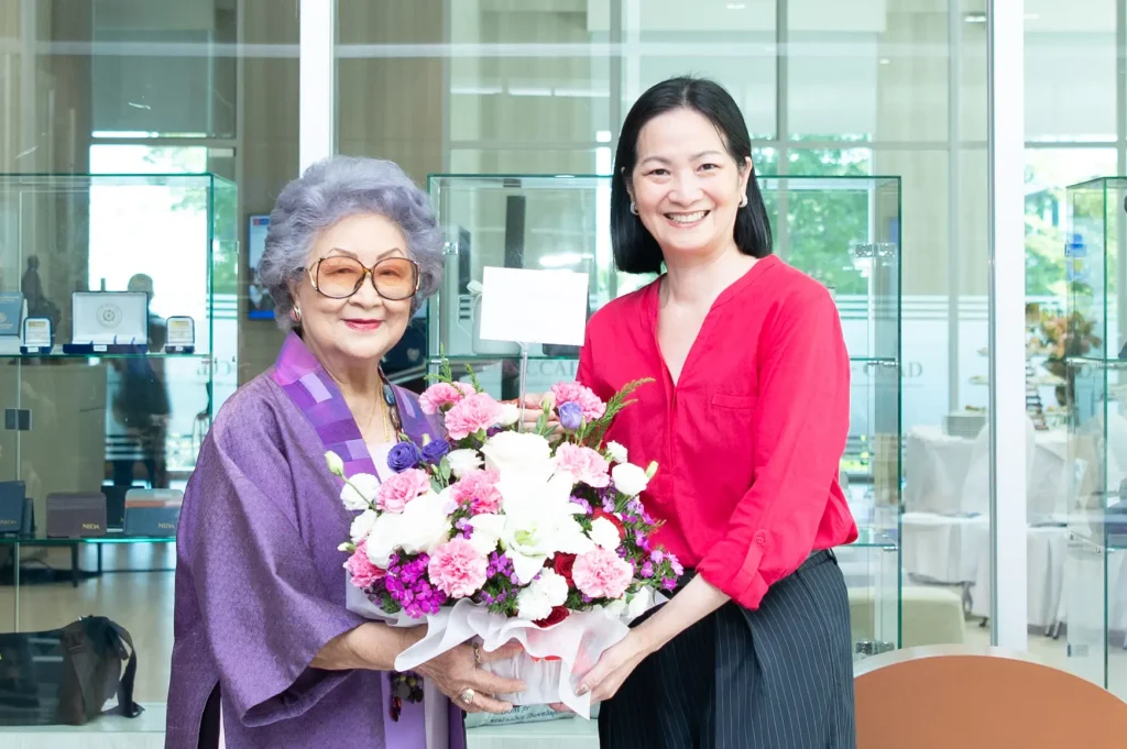 นิด้าเปิดตัว “ศูนย์พัฒนาทุนและสินทรัพย์” อย่างเป็นทางการในบรรยากาศอบอุ่น แขกผู้มีเกียรติ คณาจารย์ – นักศึกษา – ศิษย์เก่า ร่วมแสดงความยินดีอย่างคับคั่ง