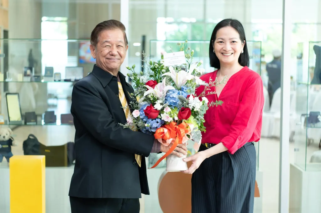 นิด้าเปิดตัว “ศูนย์พัฒนาทุนและสินทรัพย์” อย่างเป็นทางการในบรรยากาศอบอุ่น แขกผู้มีเกียรติ คณาจารย์ – นักศึกษา – ศิษย์เก่า ร่วมแสดงความยินดีอย่างคับคั่ง