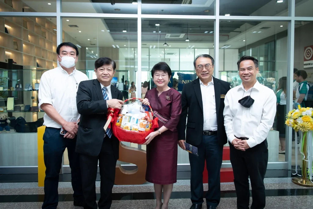 นิด้าเปิดตัว “ศูนย์พัฒนาทุนและสินทรัพย์” อย่างเป็นทางการในบรรยากาศอบอุ่น แขกผู้มีเกียรติ คณาจารย์ – นักศึกษา – ศิษย์เก่า ร่วมแสดงความยินดีอย่างคับคั่ง