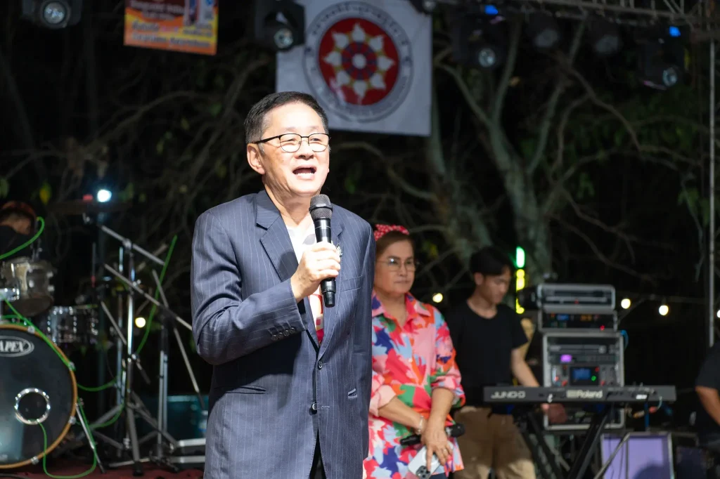 งานเลี้ยงพบปะสังสรรค์ศิษย์เก่า “คืนสู่เหย้านิด้านครราชสีมา”