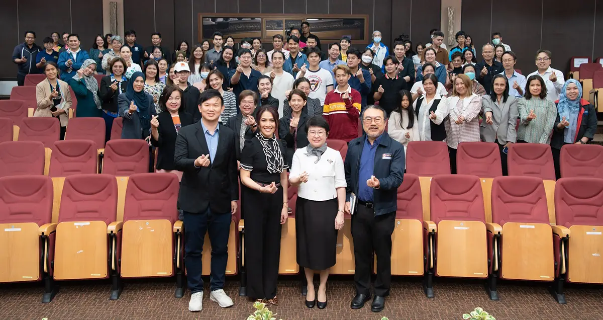 "One Day with Change Agents: ชวนศิษย์ดัง นั่งคุย แบบไหนถึงเรียกว่า…Success!!”