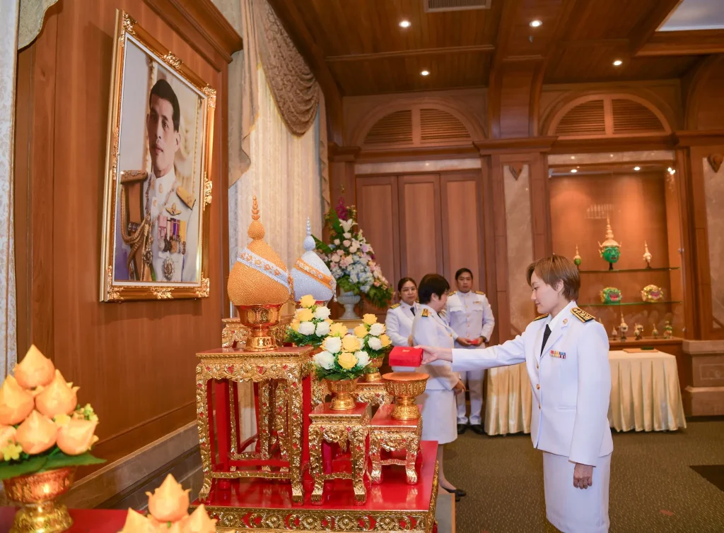 พิธีพระราชทานเครื่องราชอิสริยาภรณ์ ประจำปี 2565 – 2567 สถาบันบัณฑิตพัฒนบริหารศาสตร์