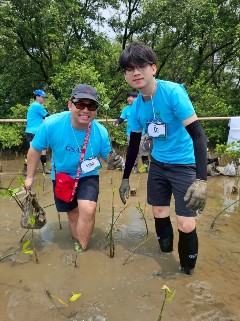 กิจกรรมเพื่อสังคม คณะสถิติประยุกต์ 2568 : โครงการกิจกรรมอาสาปลูกป่าชายเลน จังหวัดสมุทรปราการ