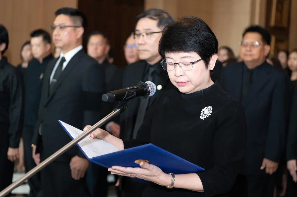 นิด้า น้อมถวายความอาลัยและสำนึกในพระมหากรุณาธิคุณแด่ สมเด็จพระนางเจ้าสิริกิติ์ พระบรมราชินีนาถ พระบรมราชชนนีพันปีหลวง