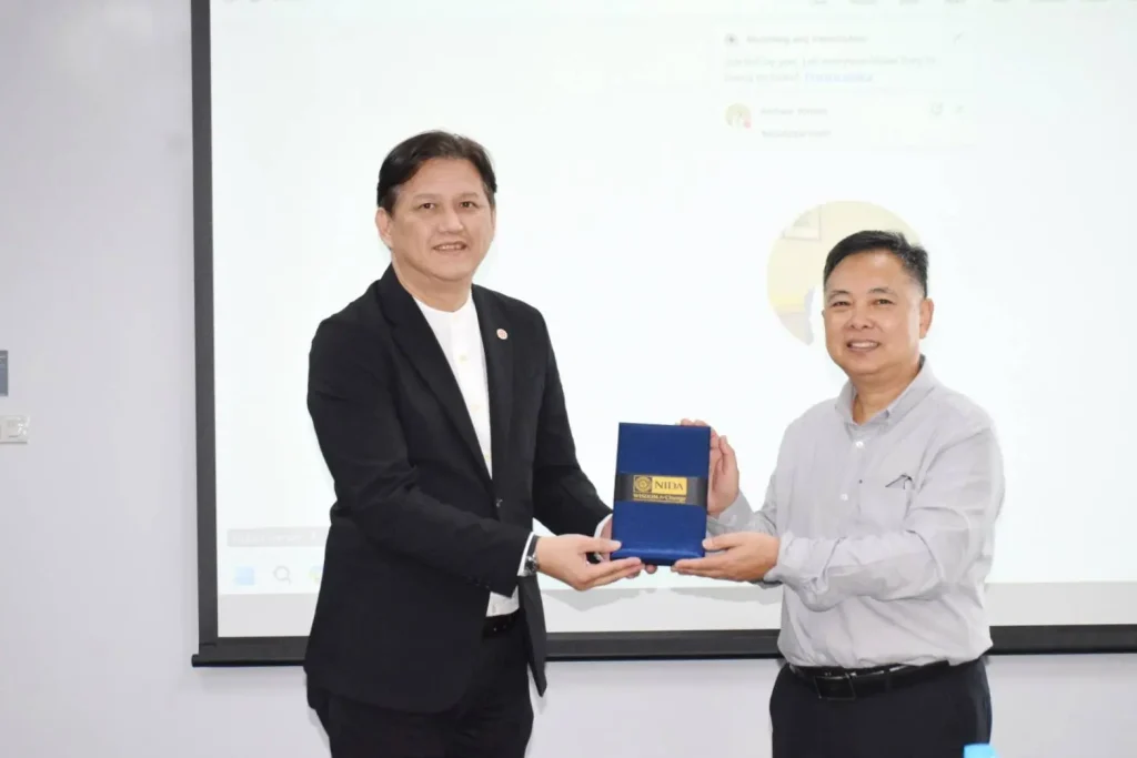 Image Name Office of International Affairs and NIDA Coordination Center in Chengdu Co-Host Educational Collaboration Seminar
