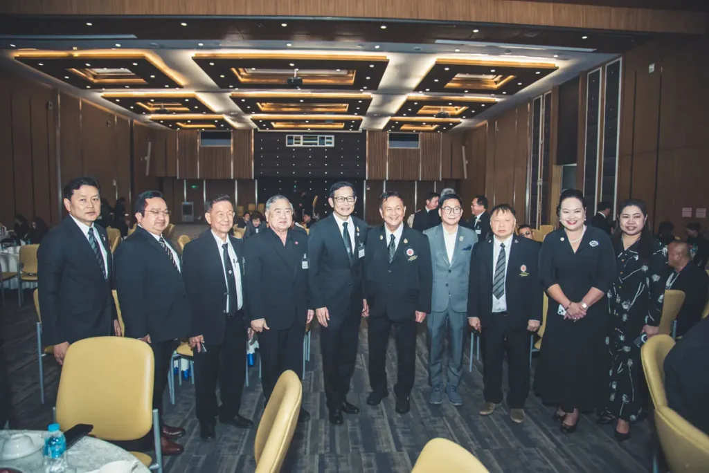 nida-alumni-44th (18) “นิด้า” เข้าร่วมพิธีเปิดโครงการร่วมใจพัฒนาอย่างยั่งยืน 44 ปีแห่งการก่อตั้งสมาคมนักศึกษาเก่าสถาบันบัณฑิตพัฒนบริหารศาสตร์ฯ