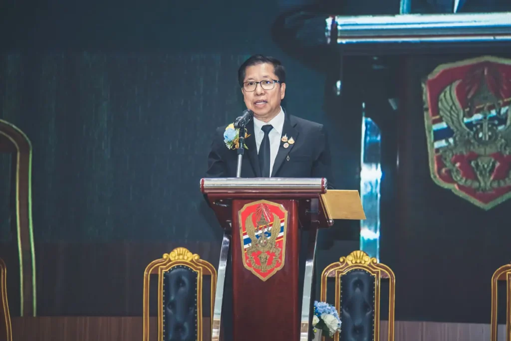 nida-alumni-44th (6) “นิด้า” เข้าร่วมพิธีเปิดโครงการร่วมใจพัฒนาอย่างยั่งยืน 44 ปีแห่งการก่อตั้งสมาคมนักศึกษาเก่าสถาบันบัณฑิตพัฒนบริหารศาสตร์ฯ