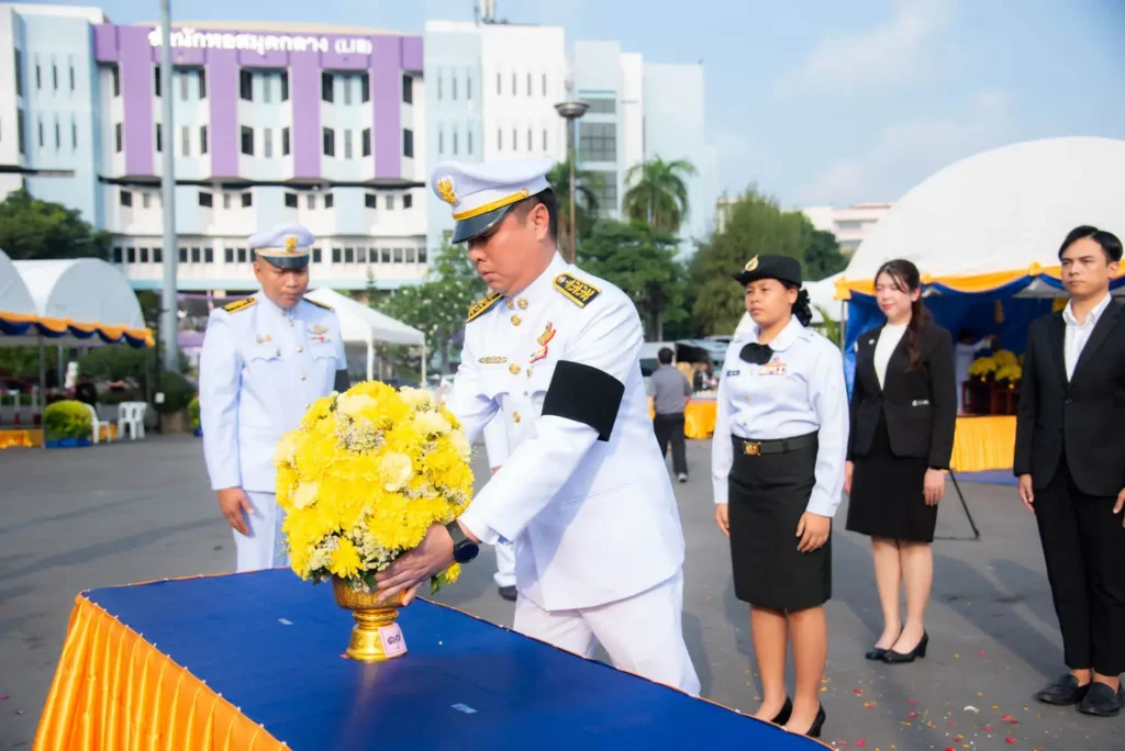 “นิด้า” ร่วมวางพานพุ่ม งานวันพ่อขุนรามคำแหงมหาราช ม.รามคำแหง